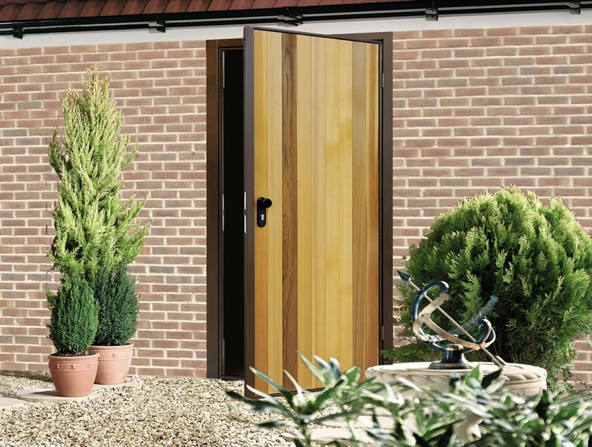 vertical-cedar-garage-side-door